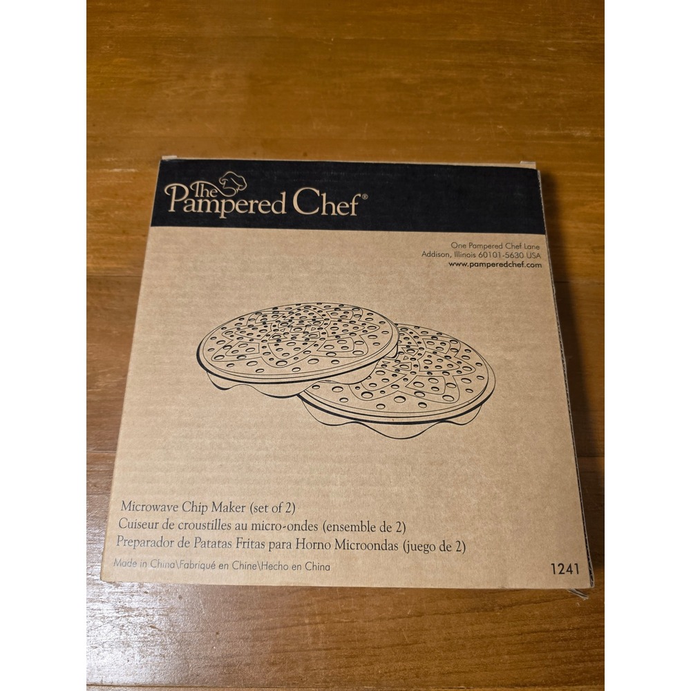 Pampered Chef Microwave Chip Maker Set of 2 Silicone Trays 1241 Gray New